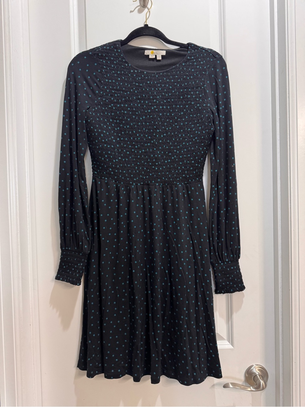 Boden Black Polka Dots Dress Sz4R Round Neck Longe Sleeve Armpit To Armpit 16”